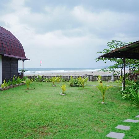 Hotel Momos Surf Shack Salul Exterior foto