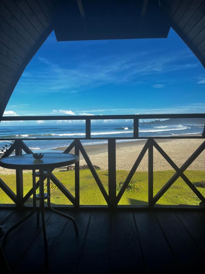 Hotel Momos Surf Shack Salul Exterior foto